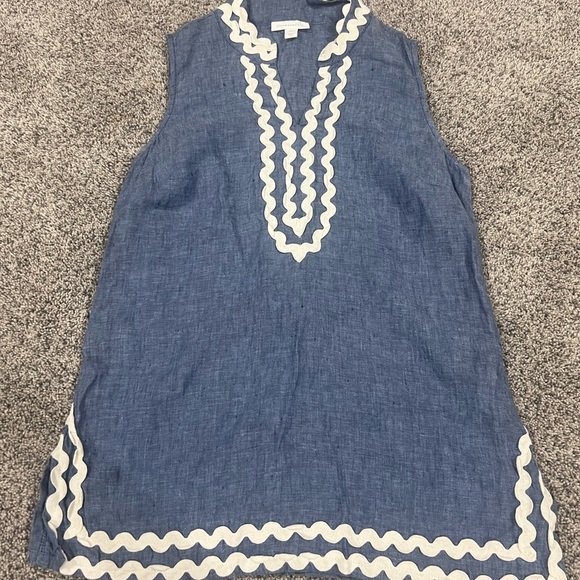 Charter Club 100% Linen Light Chambray Sleeveless Embroidered Tunic Top Size P/S - Picture 3 of 10